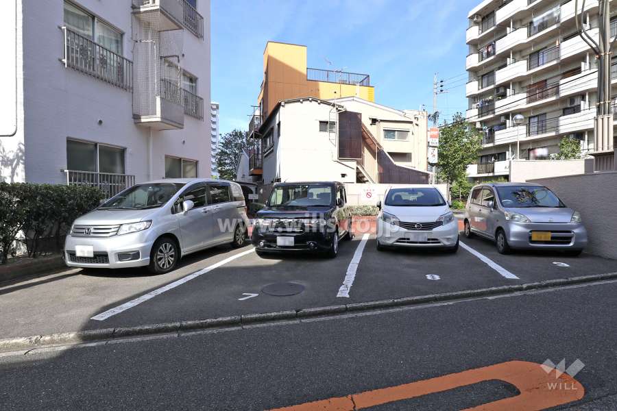 敷地内駐車場（屋外平面式）