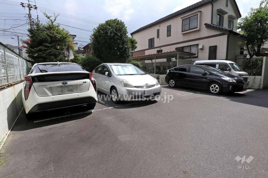 敷地内駐車場（屋外平面式）
