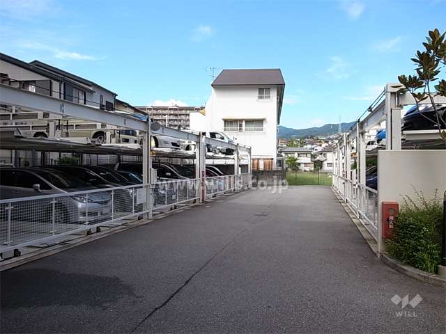 敷地内駐車場（屋外機械式）