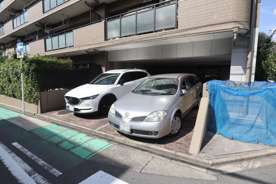 敷地内駐車場（屋外平面式）