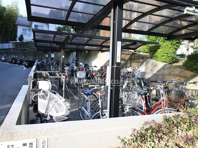 敷地内自転車置場（屋外）