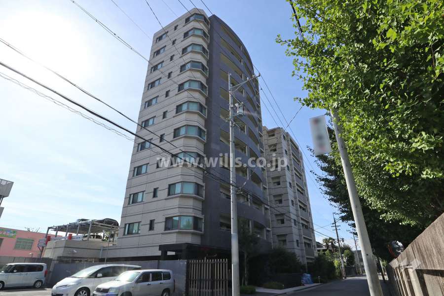 ライオンズ桜山プレミアムテラスの外観（北東側から）