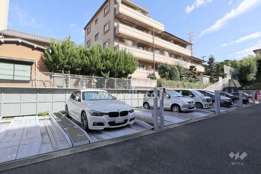 敷地内駐車場（屋外機械式）