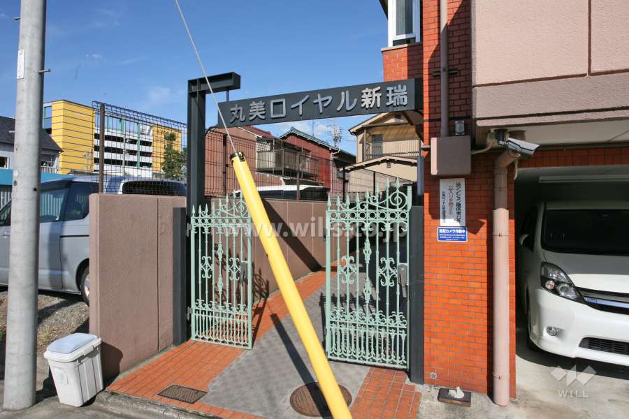 エントランスアプローチ