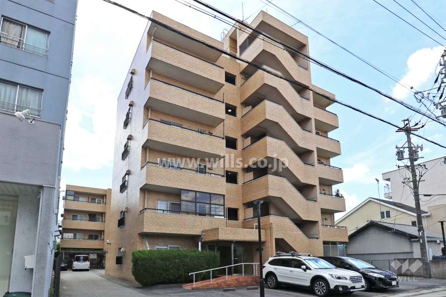 三旺マンション新瑞A棟の外観(北東側から)