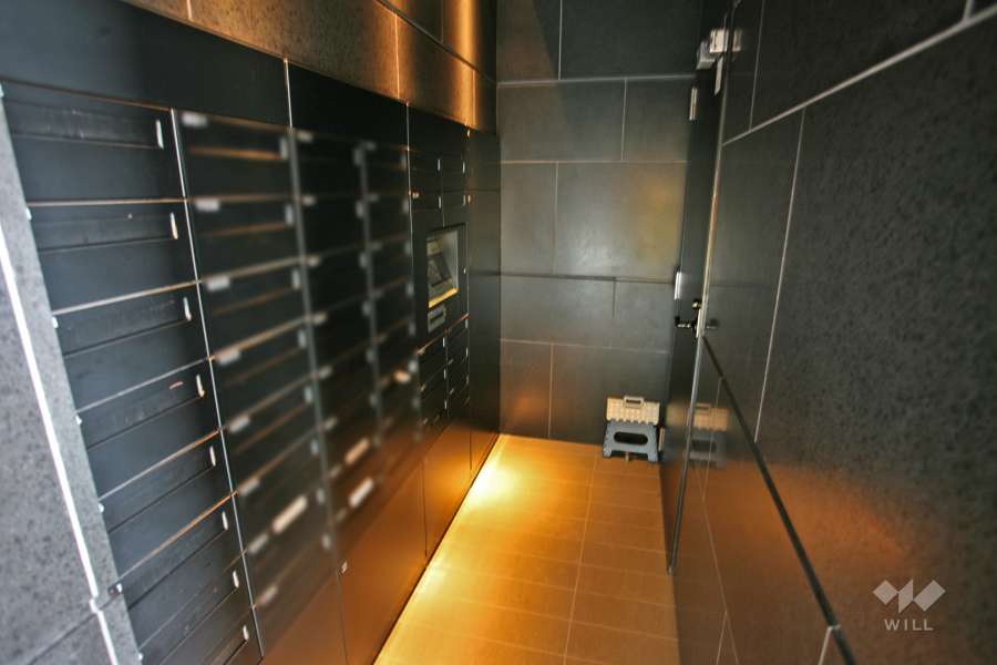 宅配ボックスと共用ポスト