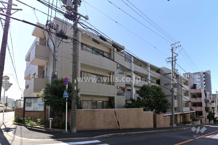 バンベールグラン日向町の外観（北東側から）