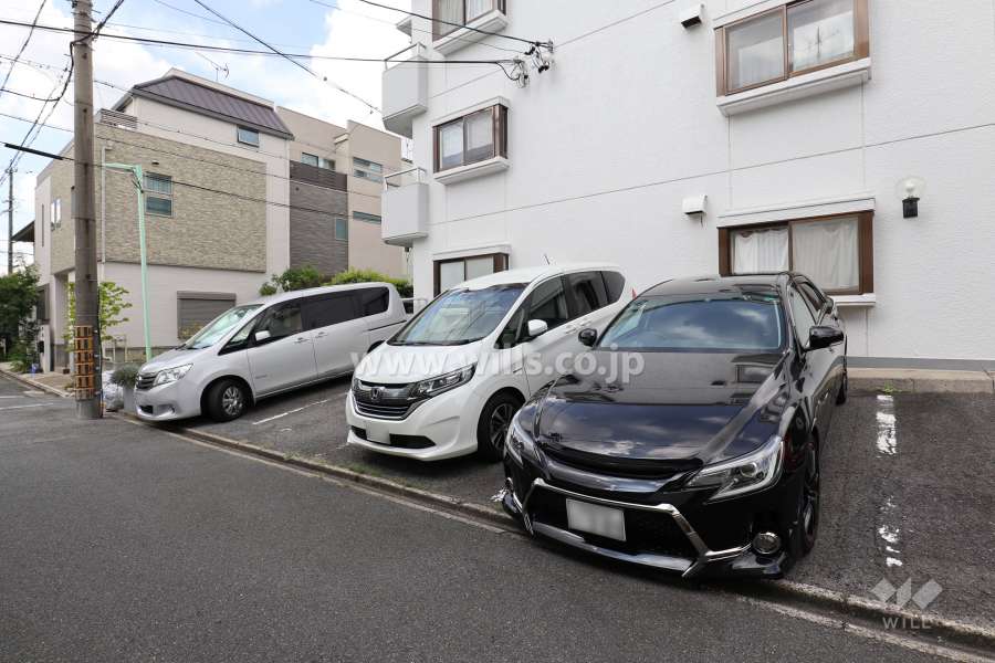 敷地内駐車場（屋外平面式）