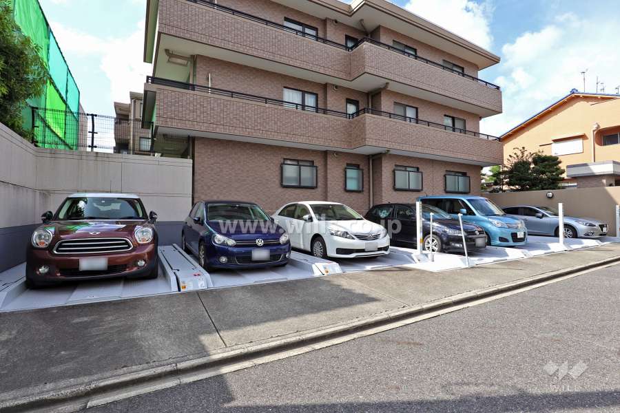 敷地内駐車場（屋外機械式）