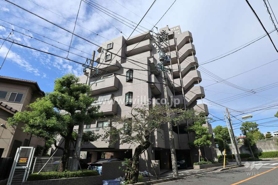 ダイアパレス八事南の外観（西側から）