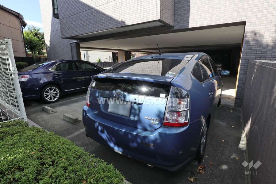 敷地内駐車場（屋外平面式）
