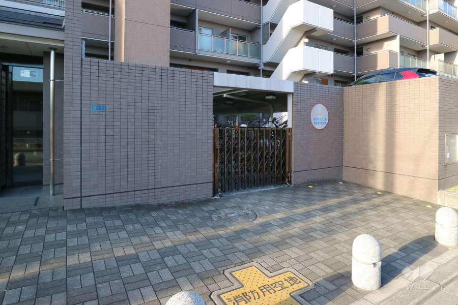 駐輪場の出入り口