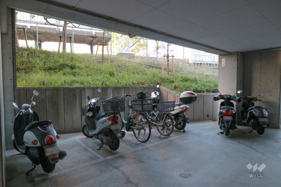 バイク置場