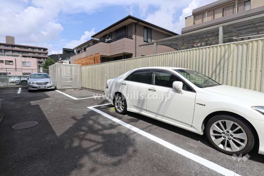 敷地内駐車場（屋外平面式）