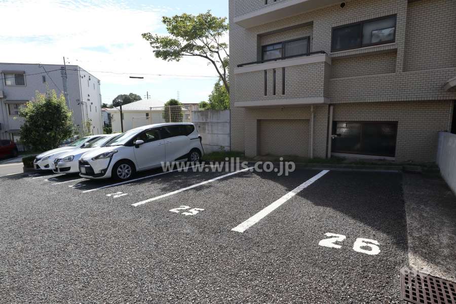 敷地内駐車場（屋外平面式）