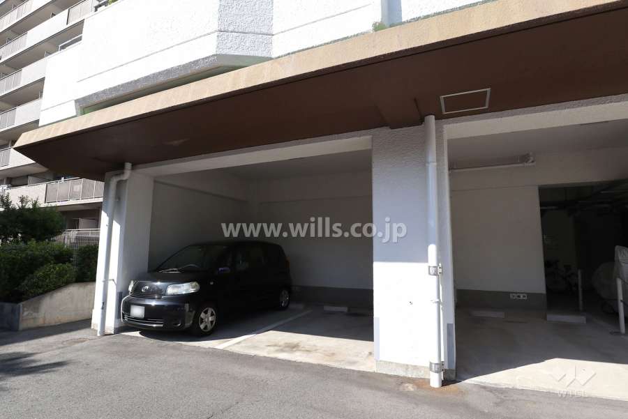 敷地内駐車場（屋内平面式）