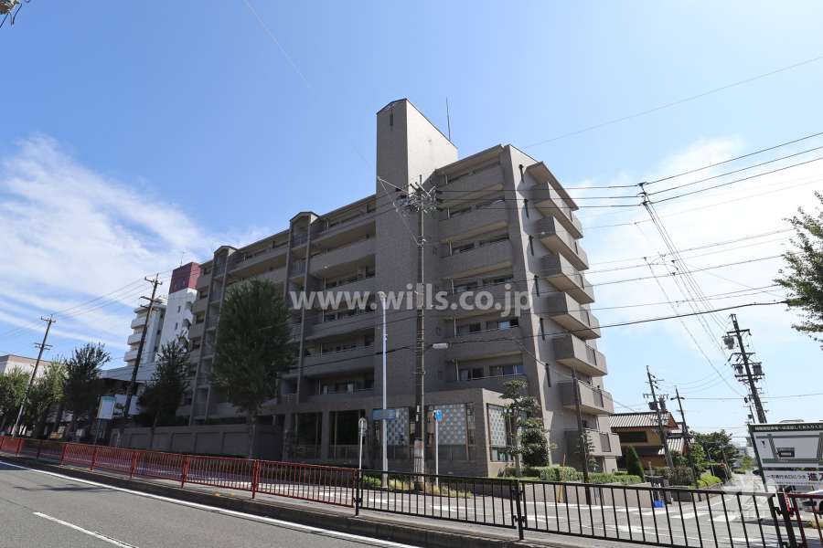 八事雲雀ヶ岡パークホームズの外観（北西側から）