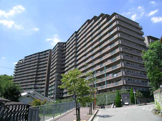 3番館、4番館の外観（東側から）