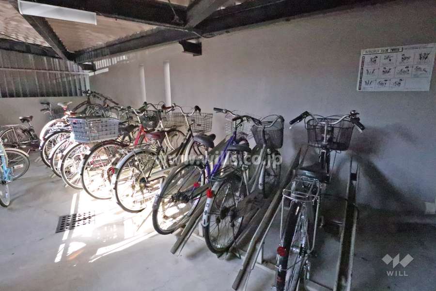 駐輪場