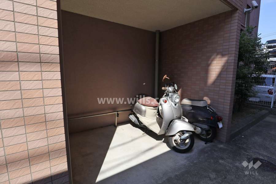 バイク置場