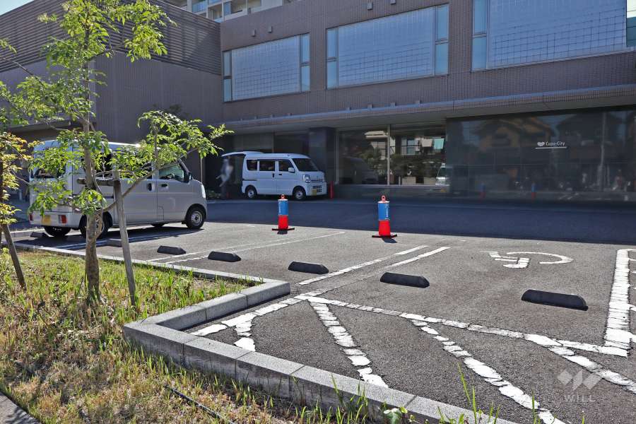 来客者用駐車場