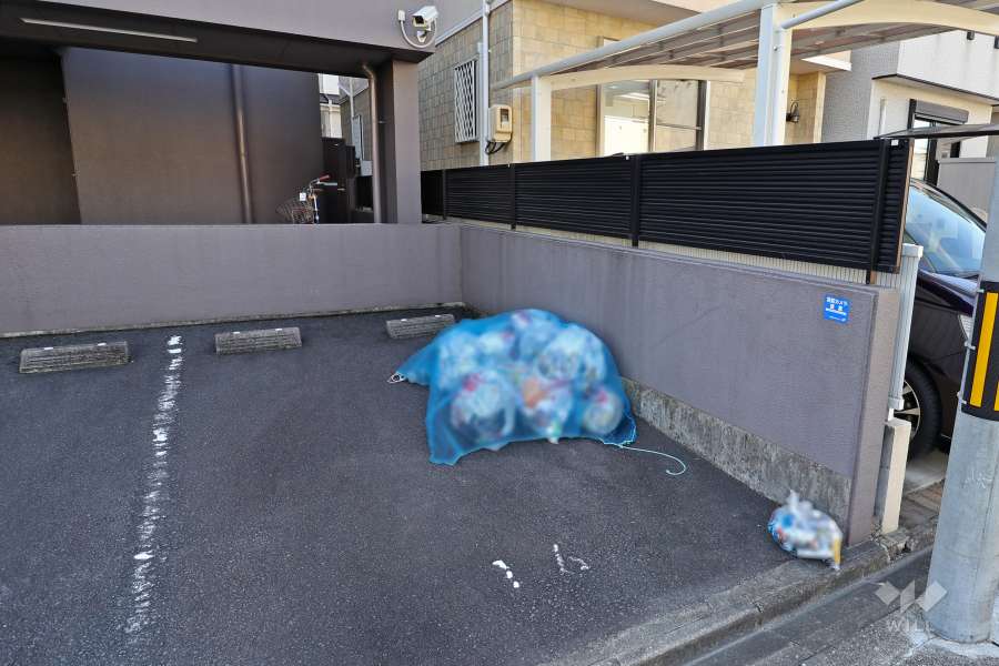 ゴミ置き場