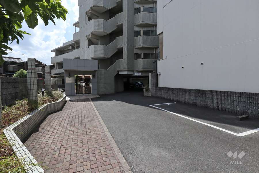 エントランスアプローチ