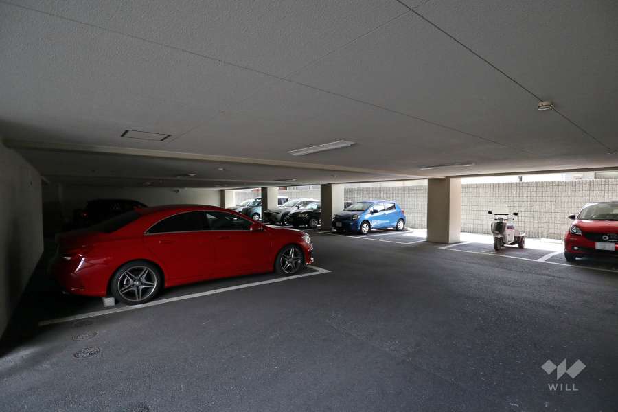 敷地内駐車場（屋内平面式）
