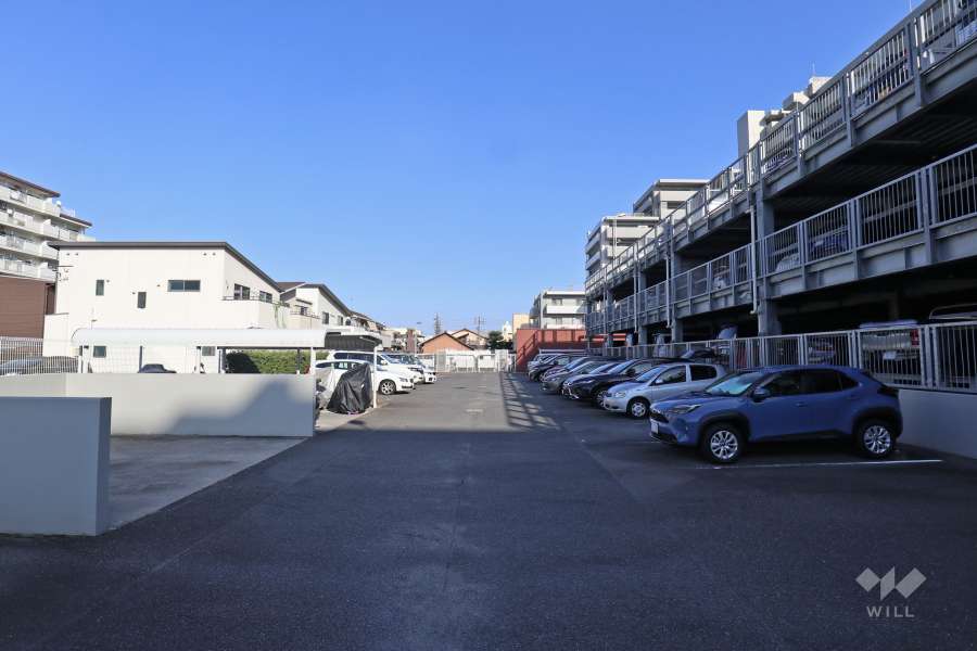 敷地内駐車場(屋外平面式)