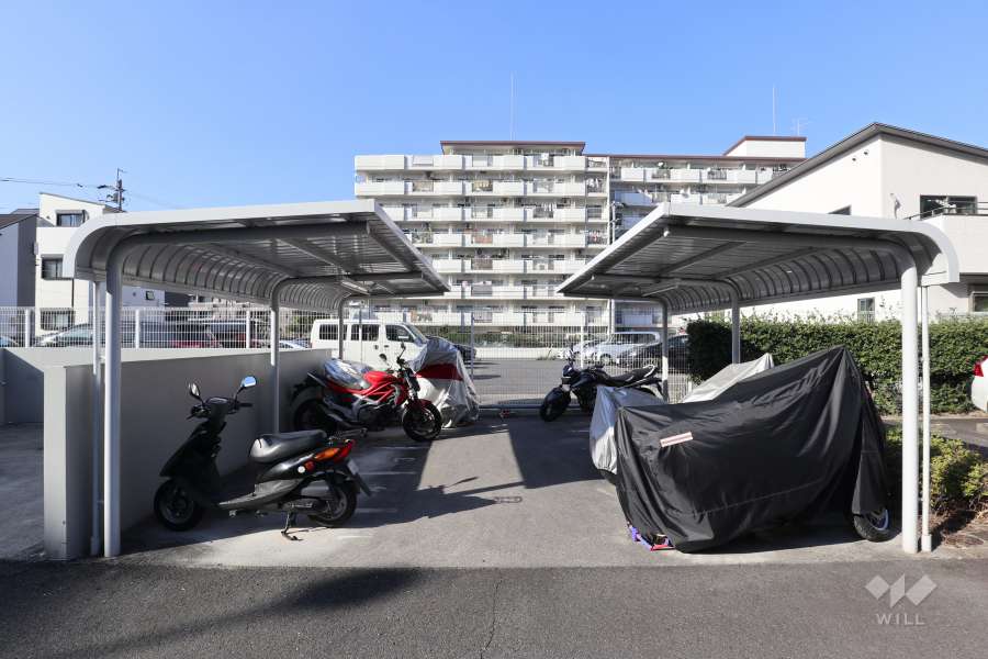 バイク置き場