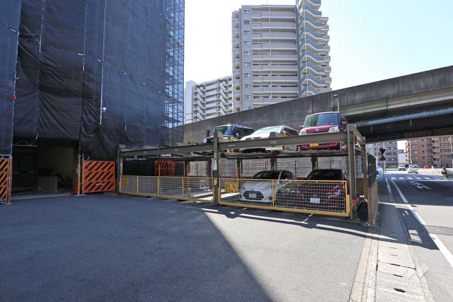 敷地内駐車場（屋外機械式）