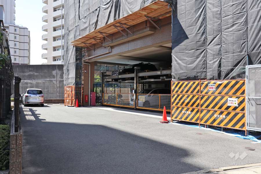 敷地内駐車場（屋外機械式、屋外平面式）