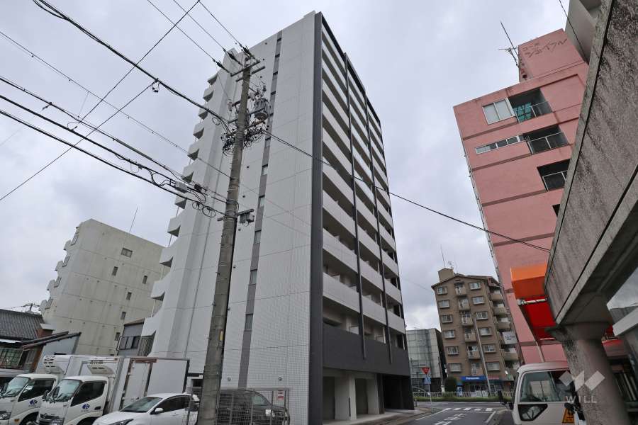 パルティール名駅北の外観写真（南西側から）