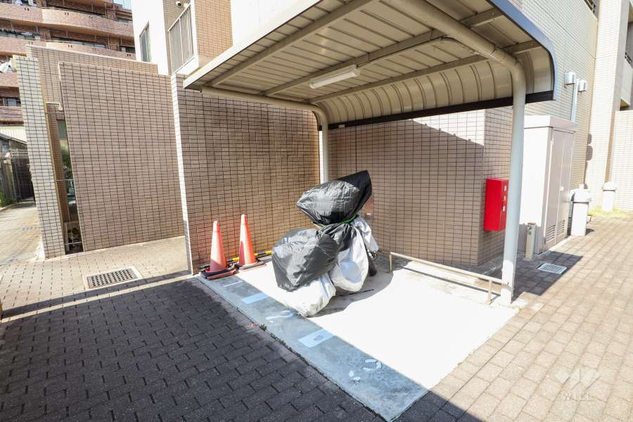 バイク置場