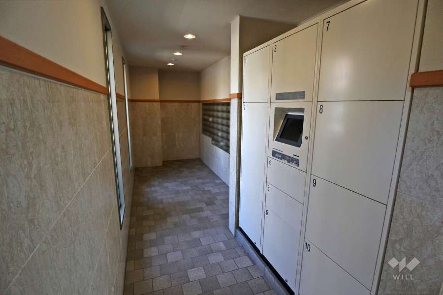 宅配ボックスと共用ポスト