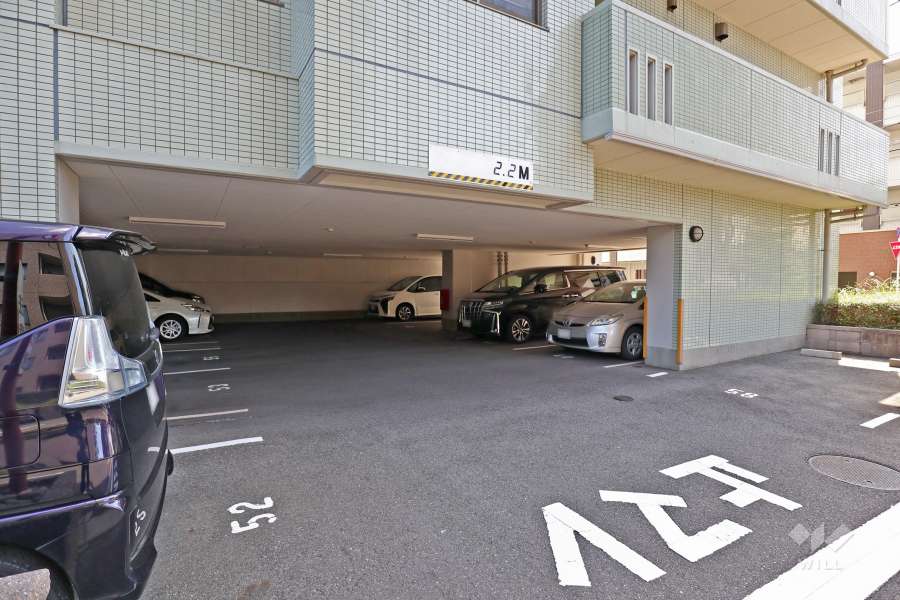 敷地内駐車場（屋内平面式）