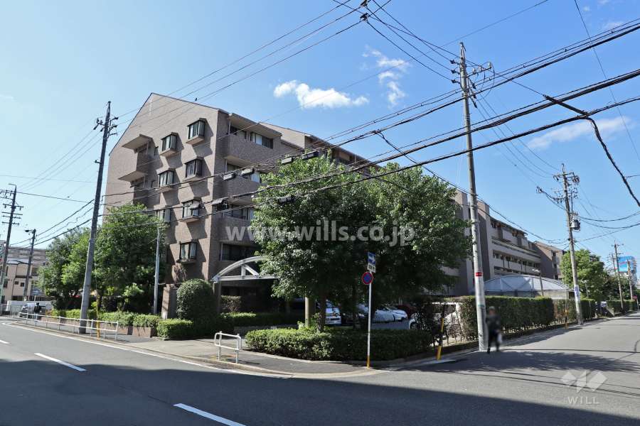 鳥見パークマンション一番街の外観（北東側から）