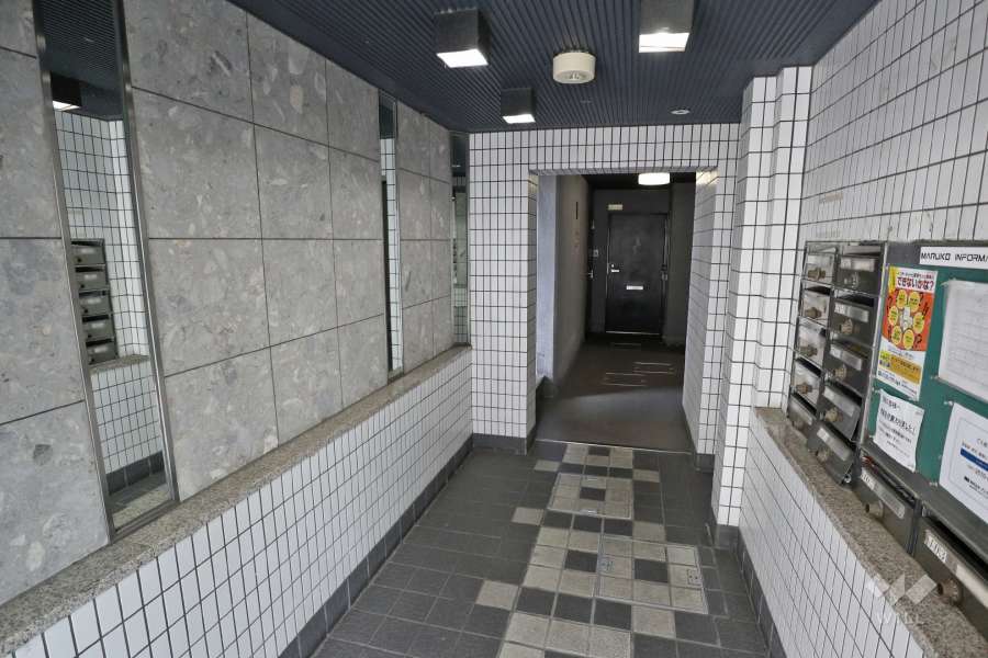 エントランスアプローチ