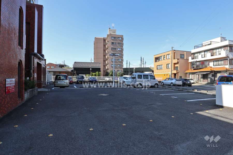 敷地内駐車場(屋外平面式)