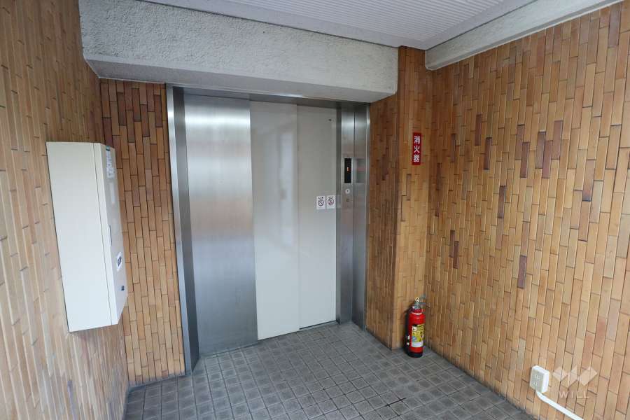 エレベーター