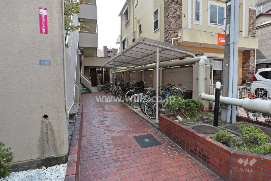 エントランスアプローチ