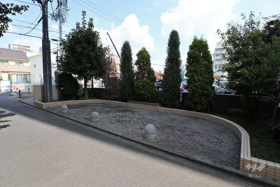 共有部分（敷地内の各所には植栽スペースが設けられています）