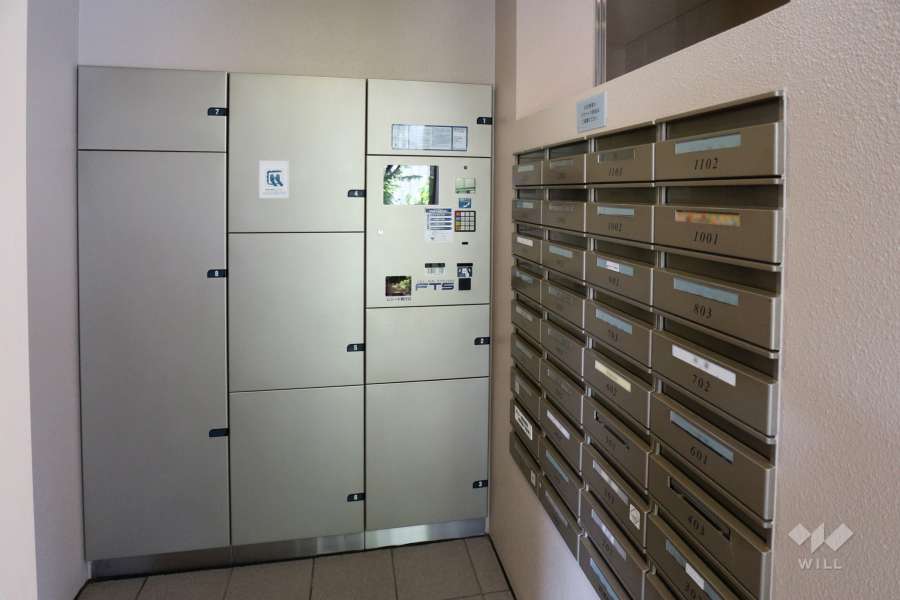 宅配ボックスと共用ポスト