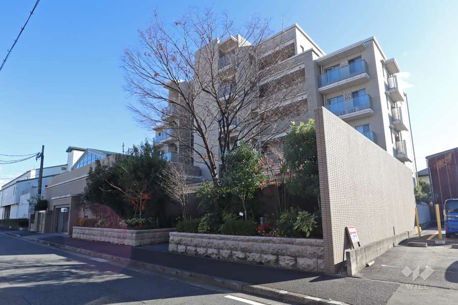 グランドメゾン城西三丁目の外観（北西側から）