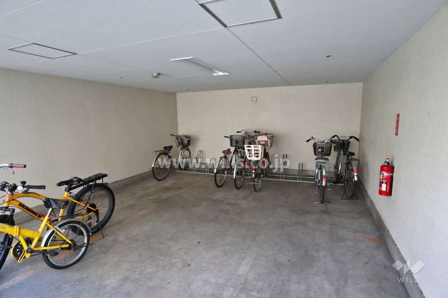 駐輪場（北館）