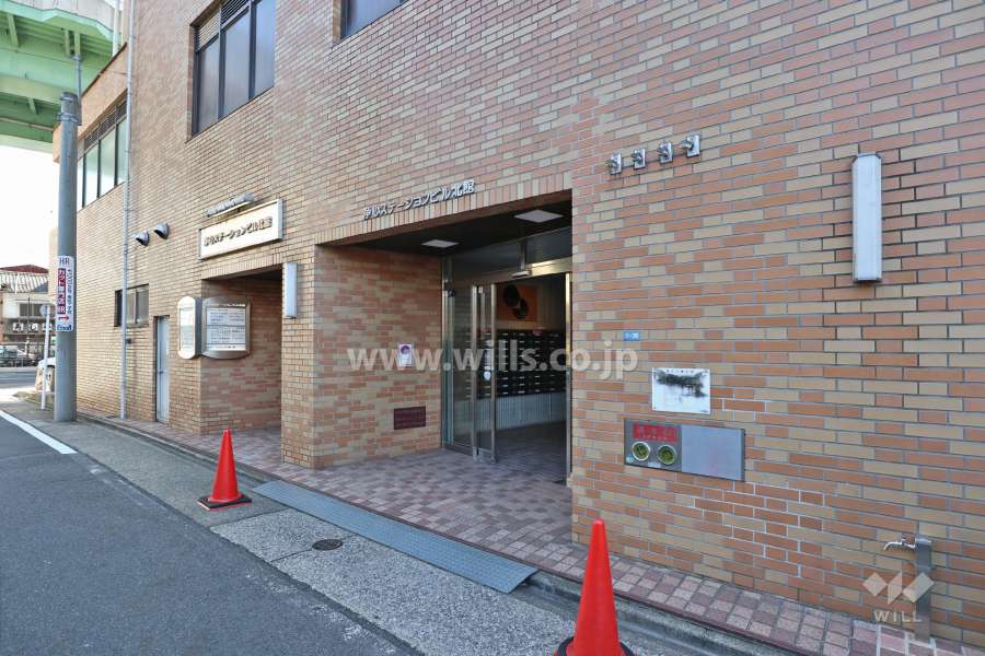 エントランス（北館）