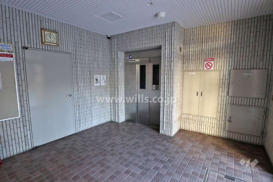 エントランスホール（北館）