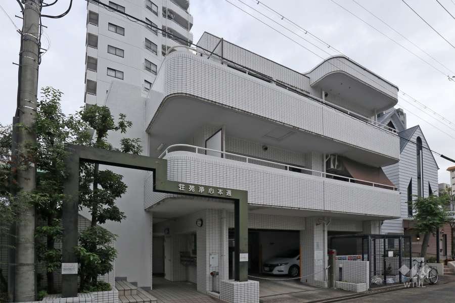 荘苑浄心本通B棟の外観（北西側から）