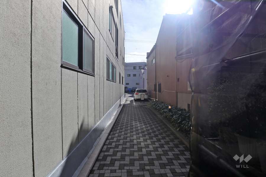 敷地内の通路