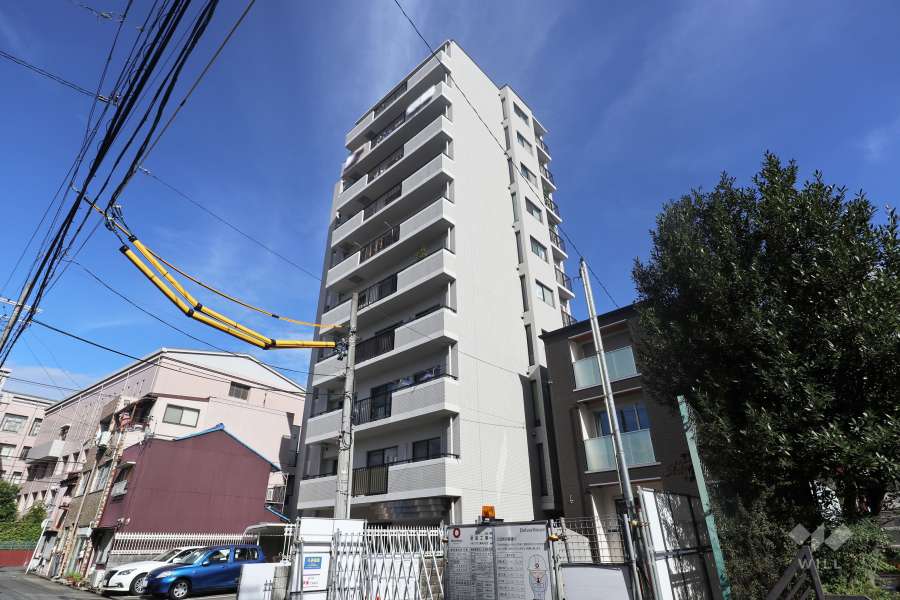 サンパーク新道2の外観（南東側から）